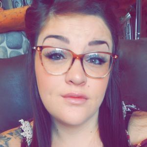 Meet your Posher, Meashia